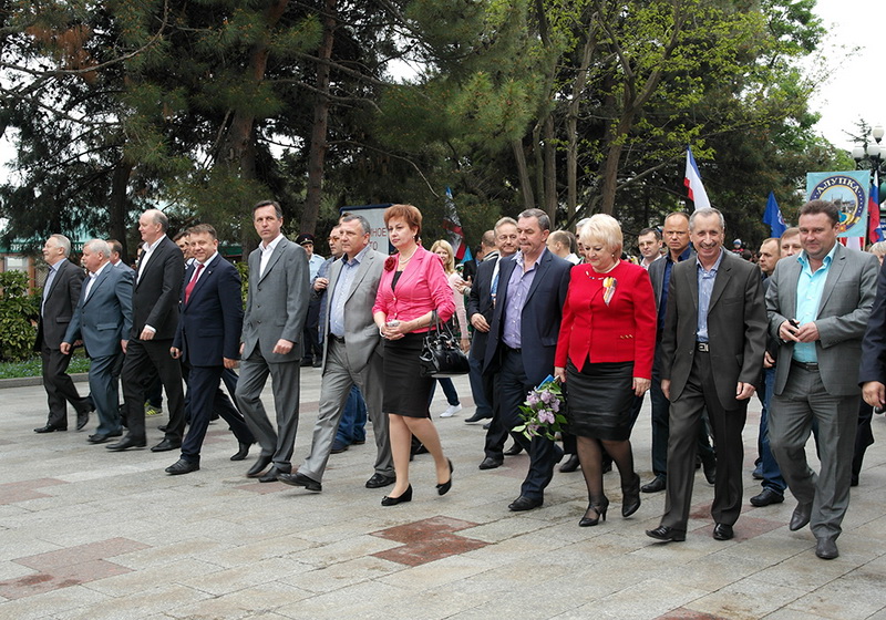 В Ялте состоялась первомайская демонстрация