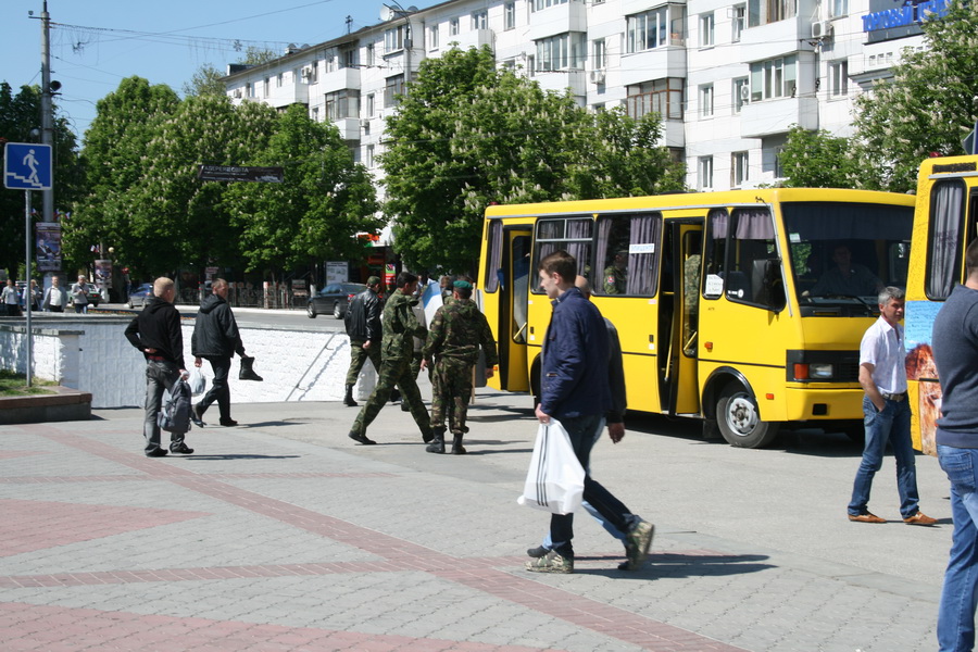 Крымский полк народного ополчения провел учения в Симферополе