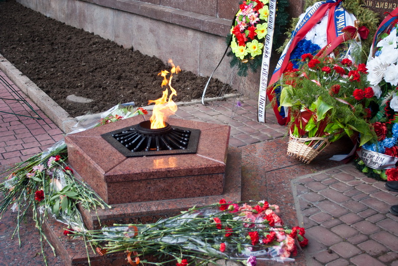 В Севастополе почтили память военных журналистов