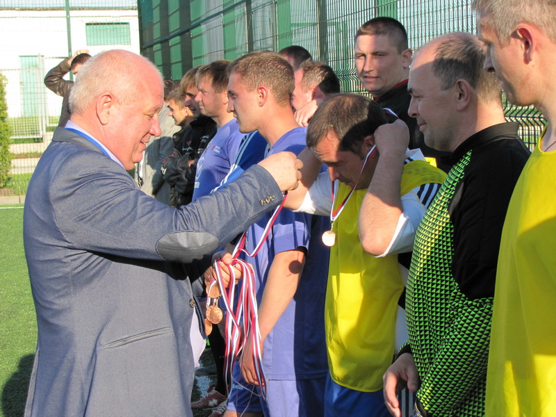 «Крымаэронавигация» провела турнир по мини-футболу