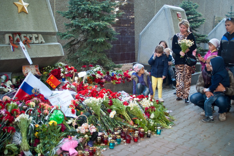 На аллее городов-героев в Севастополе вместо Киева появился Славянск 