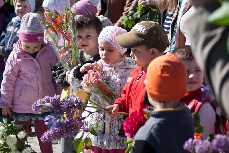 В Севастополе открыли памятник героям нашим дней