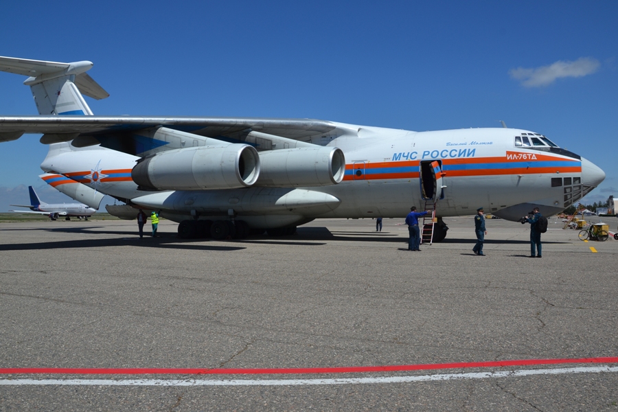 В Крым прибыла новая спецтехника для МЧС