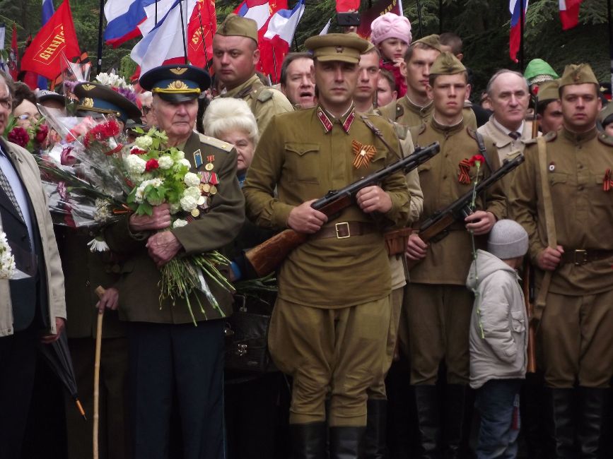 Симферополь отметил праздник Победы