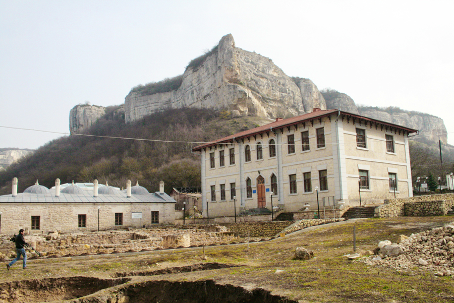 ЭЛЬМИРА АБЛЯЛИМОВА: Уникальность Бахчисарайского заповедника пока недоступна большому числу туристов