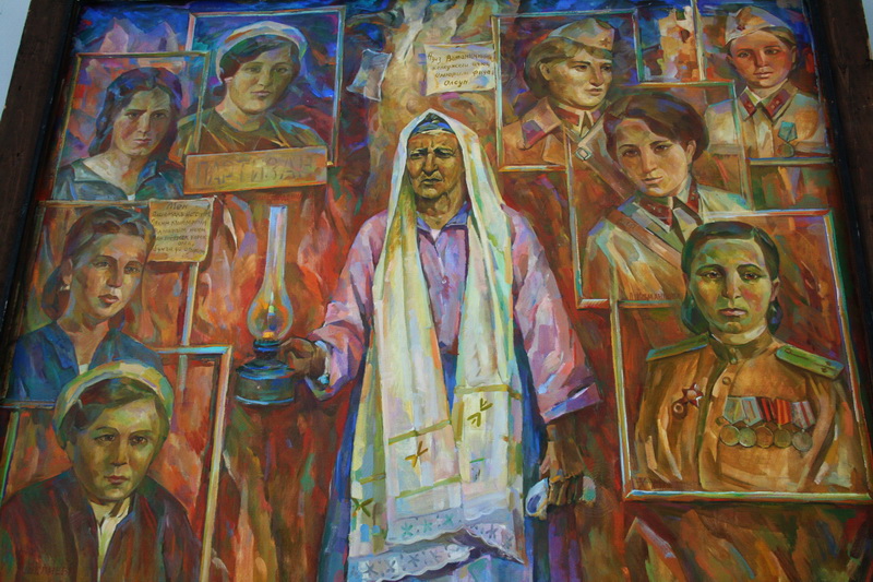 В Симферополе открылась выставка крымских художников о депортации