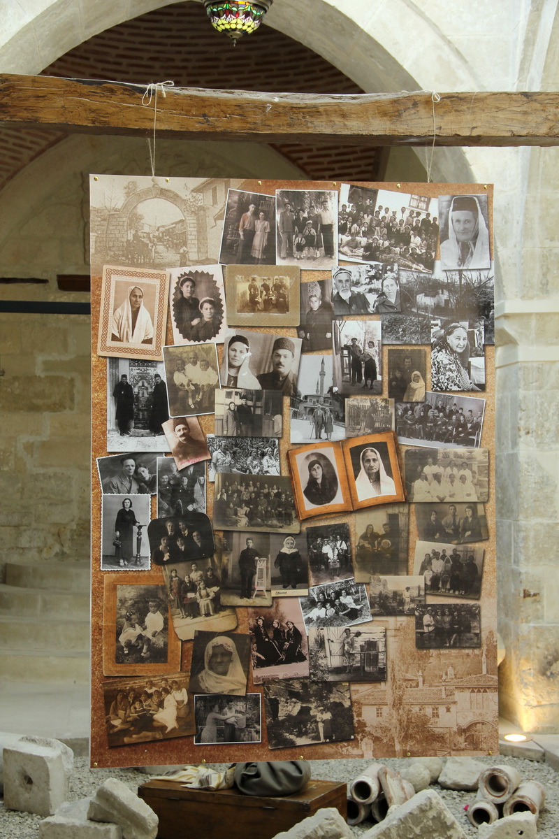 В Бахчисарае открылась фотовыставка ко Дню памяти жертв депортации