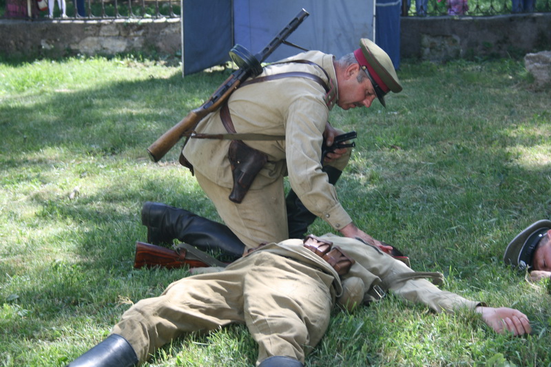 В Симферополе провели военно-историческую реконструкцию