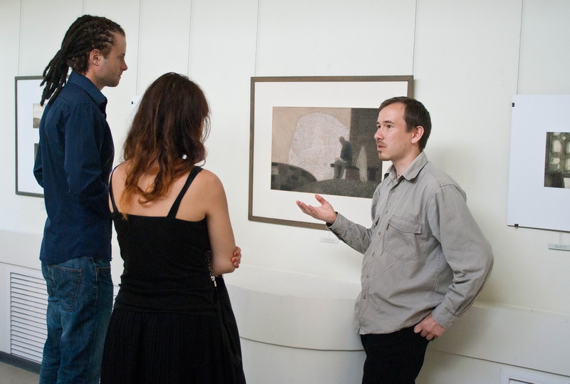 В Севастополе открылась выставка графики Владимира Новикова