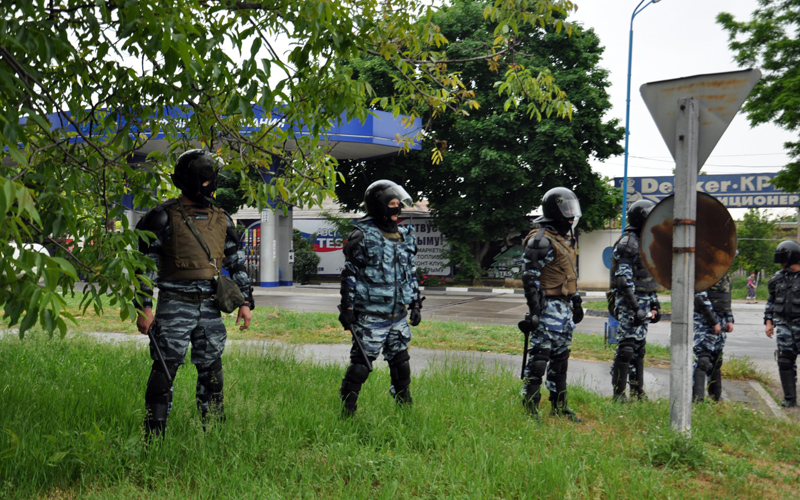 Центр Симферополя закрыли для движения транспорта и пешеходов 
