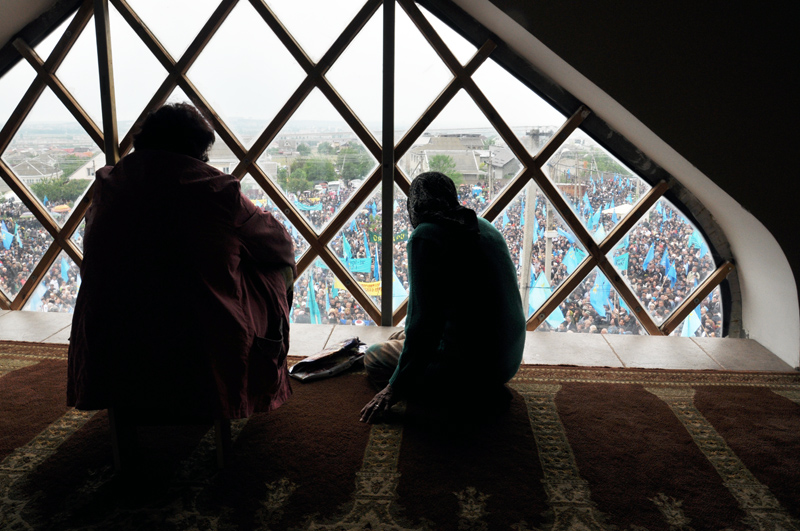 В Симферополе провели траурный митинг ко Дню памяти жертв депортированных