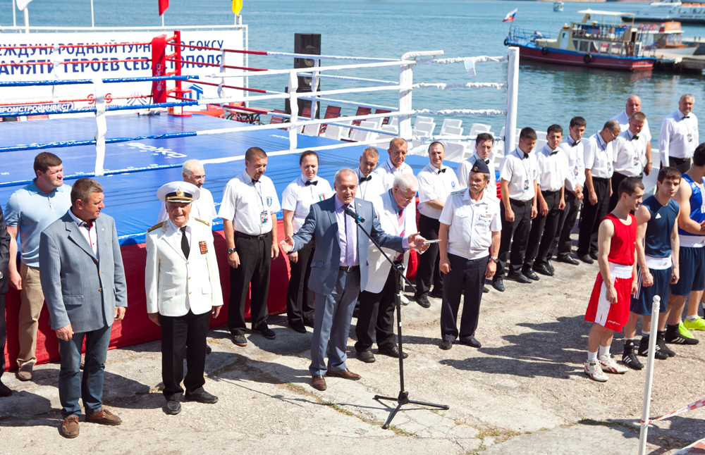 В Севастополе проходит турнир по боксу 