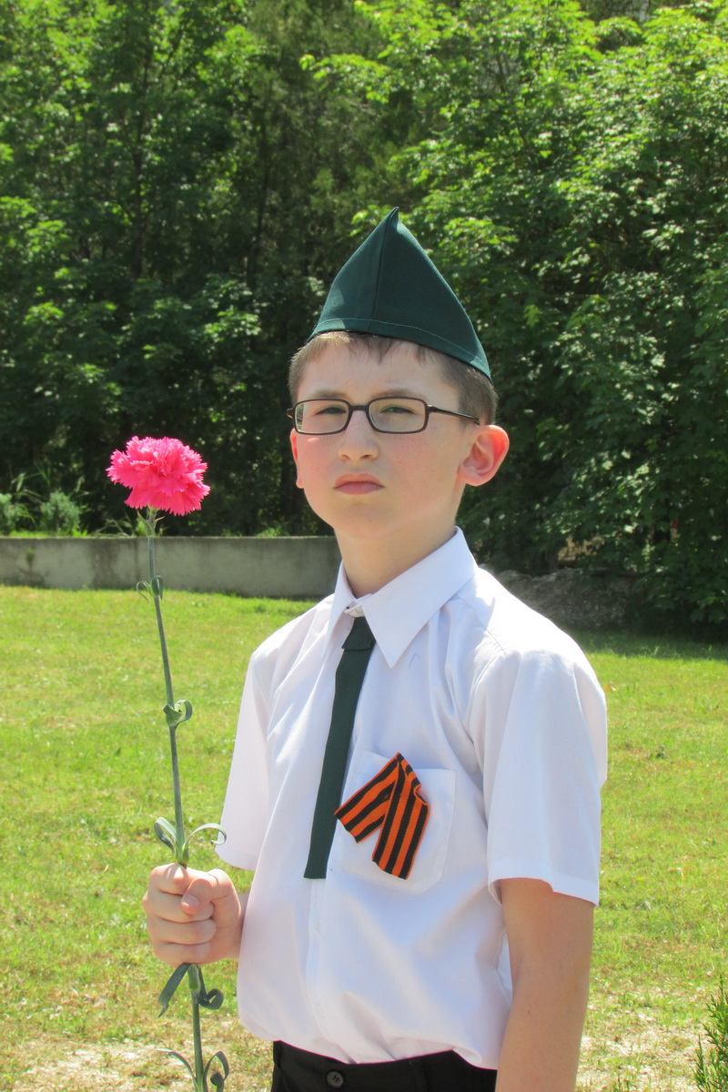 В Бахчисарае открыли памятник пограничникам, погибшим в Афганистане