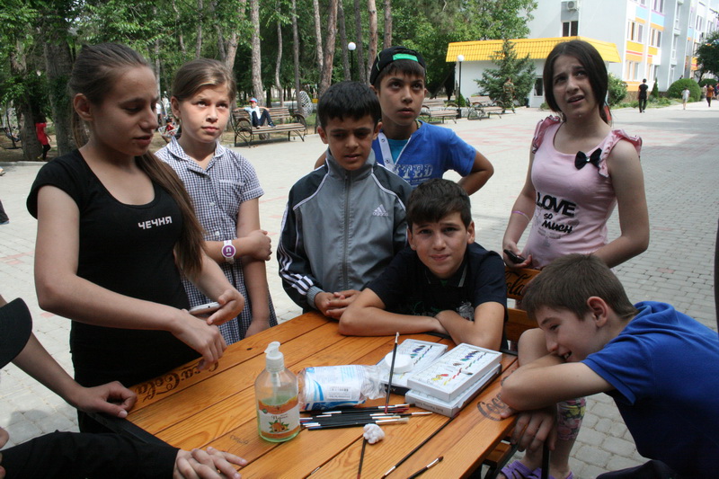 Дети из Чечни прибыли на отдых в Крым