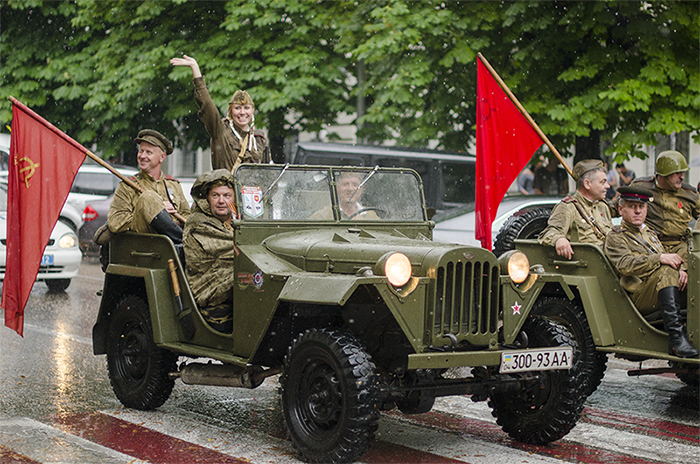 В Севастополе состоялся парад военно-исторических клубов