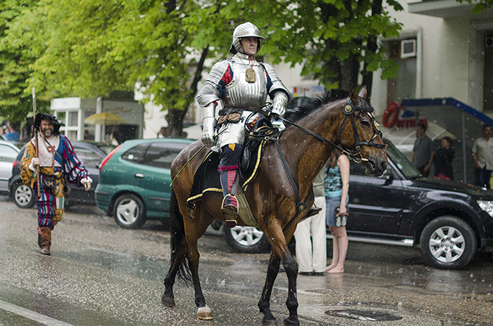 В Севастополе состоялся парад военно-исторических клубов