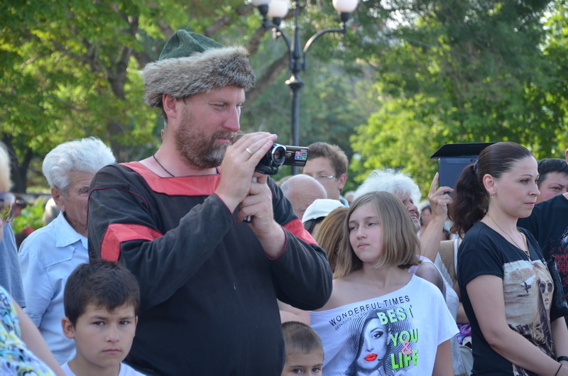 В Феодосии встречали парусно-весельную деревянную ладью «Славяна»