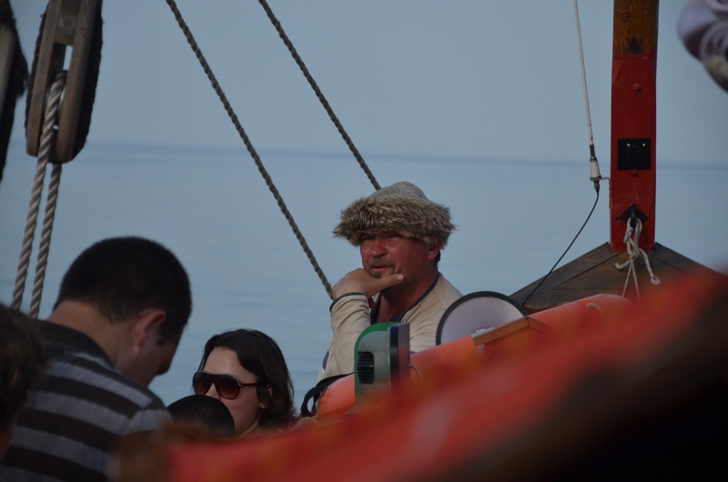 В Феодосии встречали парусно-весельную деревянную ладью «Славяна»