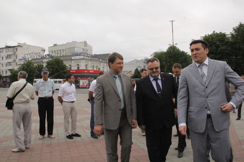 В Симферополь прибыл автопробег «КАМАЗа»