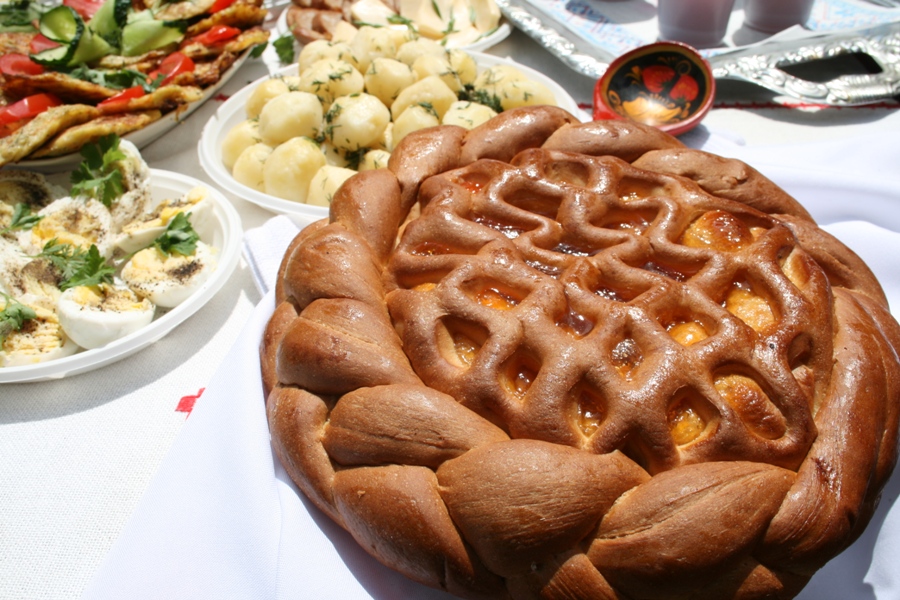 Симферопольцы отмечают День России