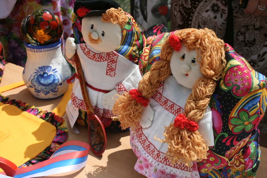 Симферопольцы отмечают День России