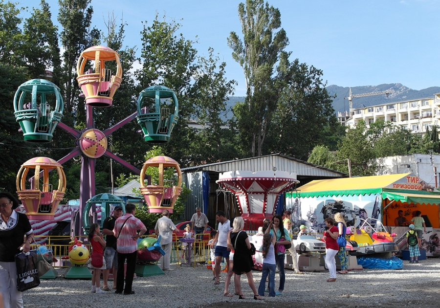 В Ялте начал работать Московский цирк Юрия Никулина