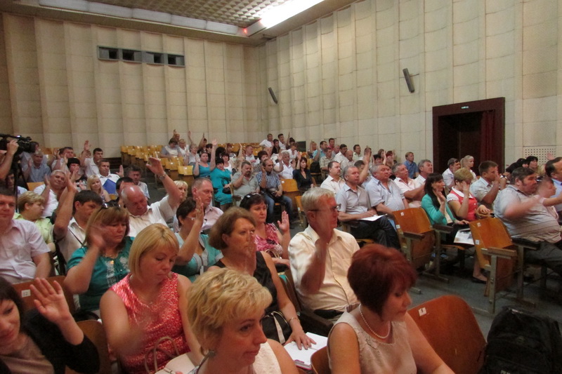 Сотрудники «Крымской железной дороги» подписали коллективный трудовой договор