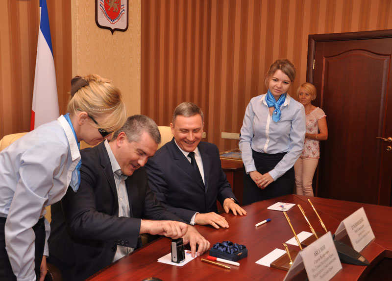 Совет министров Крыма договорился о сотрудничестве с Федеральным агентством связи