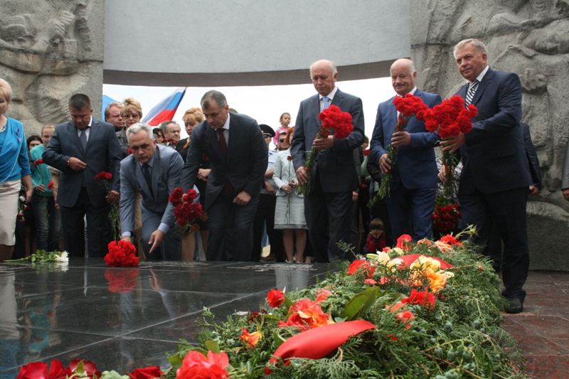 В Крыму реконструировали мемориальный комплекс Девяти Героев Советского Союза