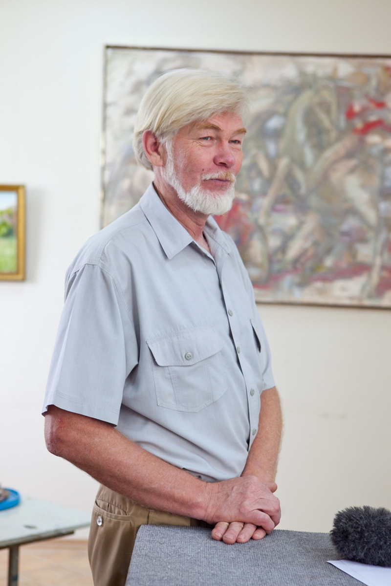 В Севастополе открылась выставка спасенных из Донецка картин