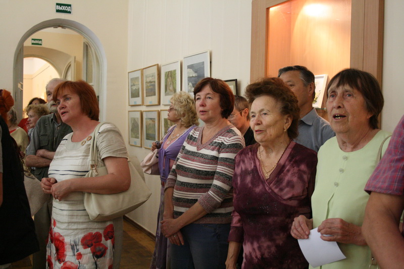 В Симферополе представили Крым глазами художников-сибиряков