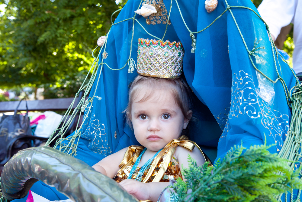 В Севастополе прошел парад колясок