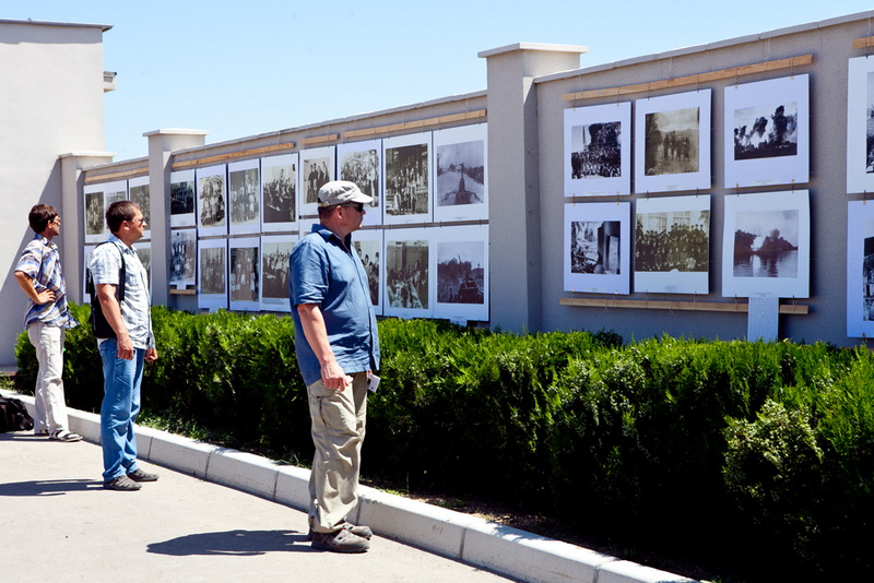 В Севастополе открылась выставка военных фотографий