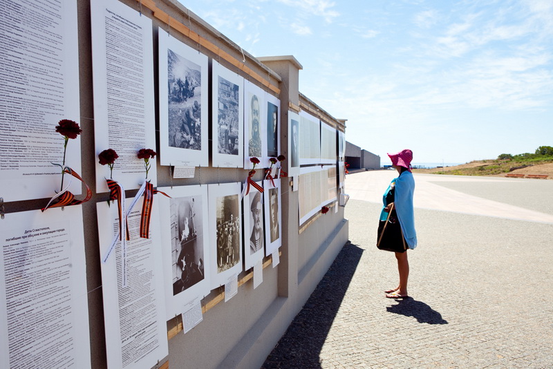В Севастополе открылась выставка военных фотографий
