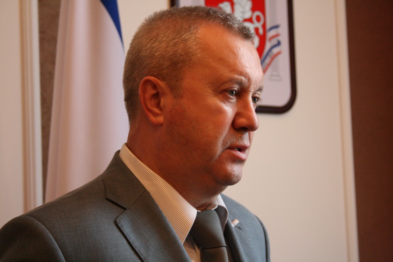 Совет министров Крыма получил официальную государственную регистрацию