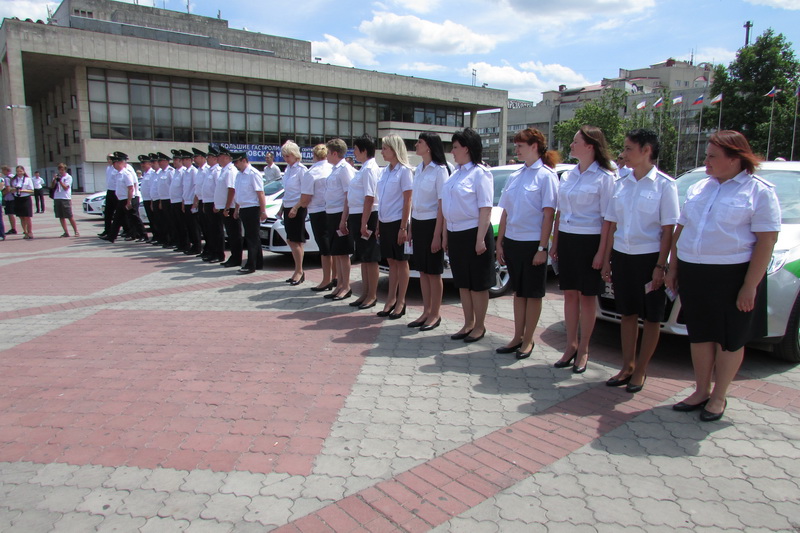 Судебные приставы Крыма получили новые автомобили