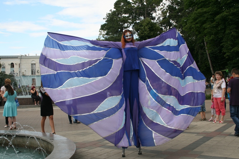 В Симферополе поздравили юбиляров рубиновой свадьбы