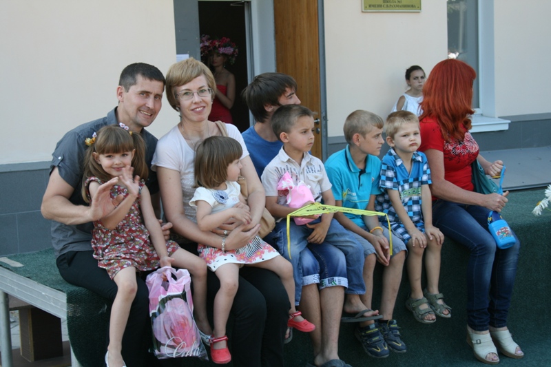 В Симферополе поздравили юбиляров рубиновой свадьбы