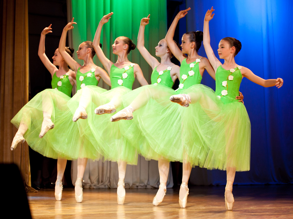 Севастопольцев с Днем семьи поздравила супруга российского премьера