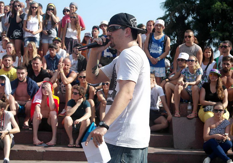 На набережной Ялты открылся фестиваль «Yalta Summer Jam»