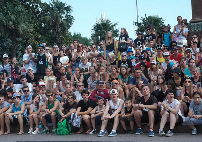 На набережной Ялты открылся фестиваль «Yalta Summer Jam»