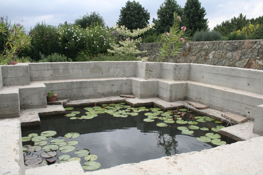 В симферопольском парке Рериха создали «русский уголок»