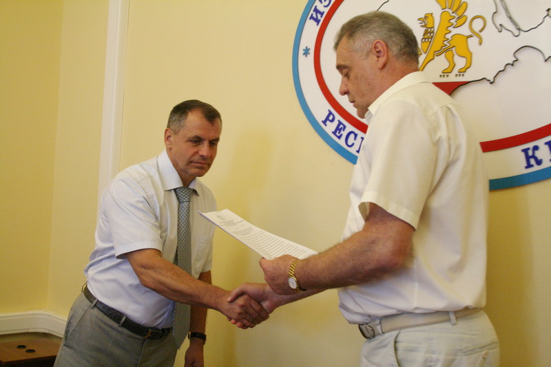 Константинова официально признали кандидатом в депутаты Госсовета Крыма