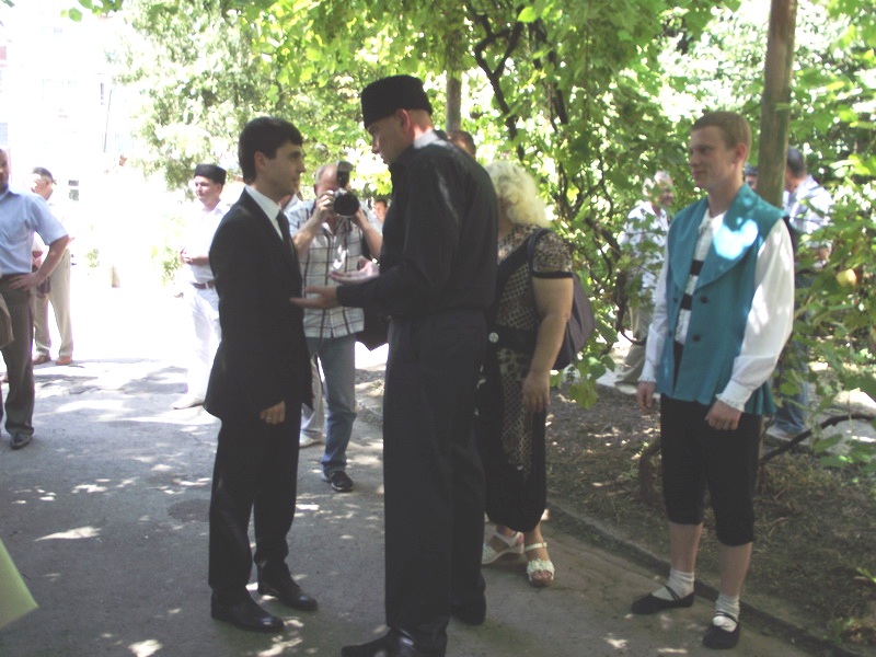 В возвращенной караимам симферопольской кенассе состоялся первый молебен