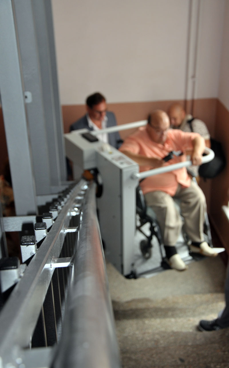 Здание правительства Крыма стало доступным для инвалидов