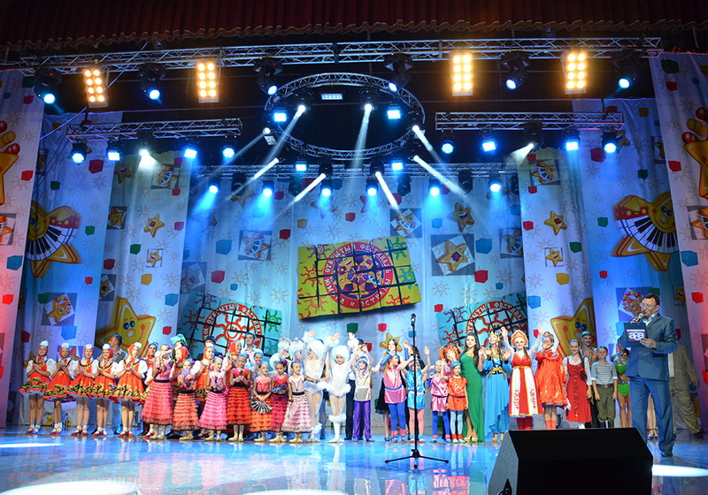 В Ялте прошел фестиваль юмора и эстрады «Москва – Ялта – транзит»