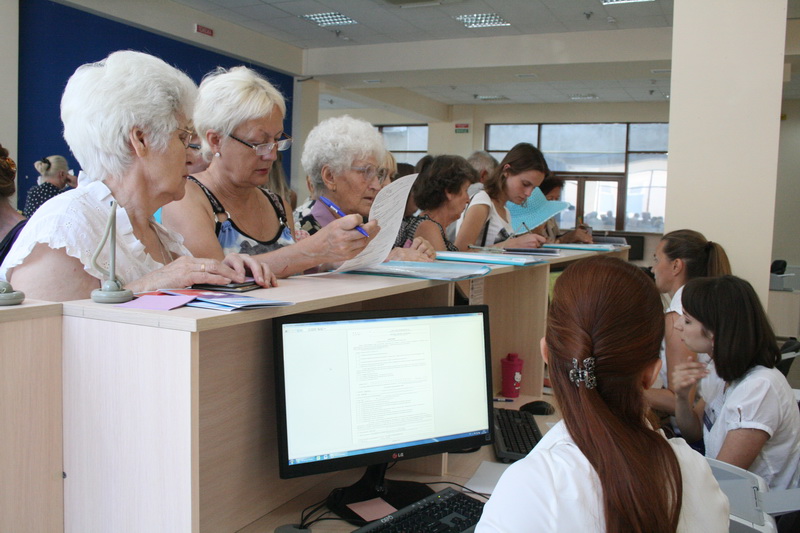 Со следующей недели в Крыму заработают 10 пунктов медстрахования