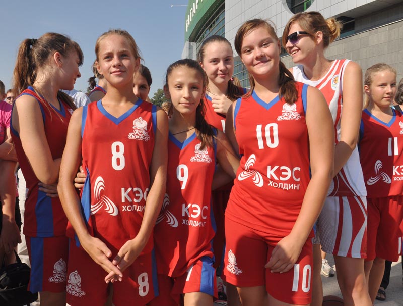 В Крыму отметили День физкультурника 