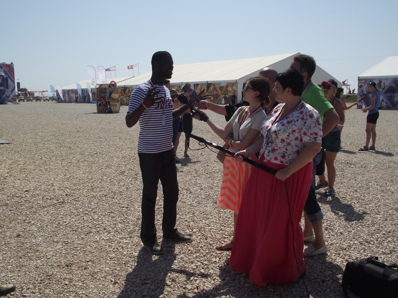 В Крыму открылся международный молодежный слет «Таврида»