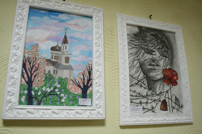 Крым полностью обеспечили российскими учебниками